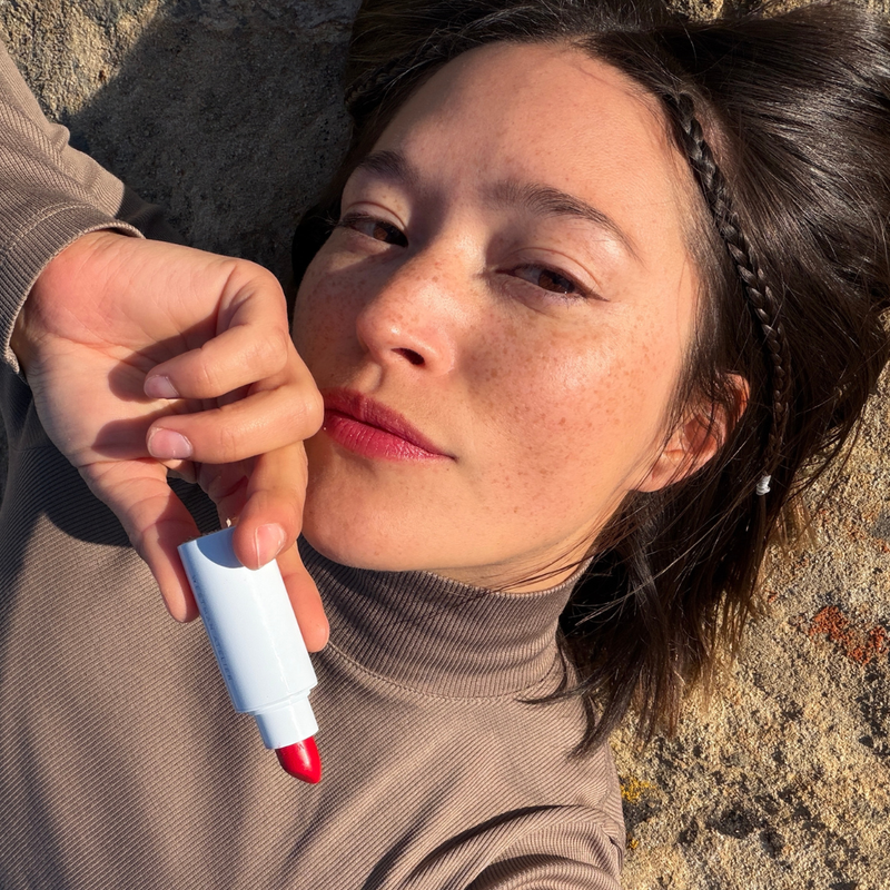 10 Cold Weather Musts in This Trailblazer’s Pack