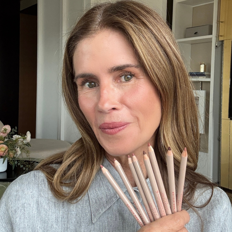 Lip Shape is Here! Meet the 8 Lip-Boosting Shades!