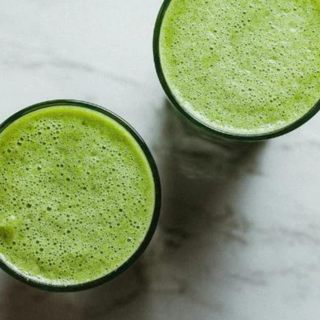 5 Beauty Supplements to Spike Your Smoothie