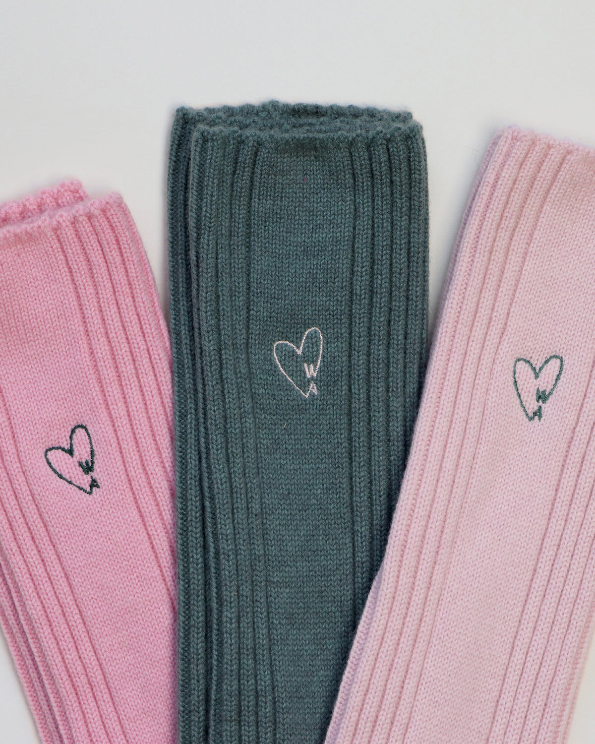 Cashmere Cabin Socks - Dark Pink